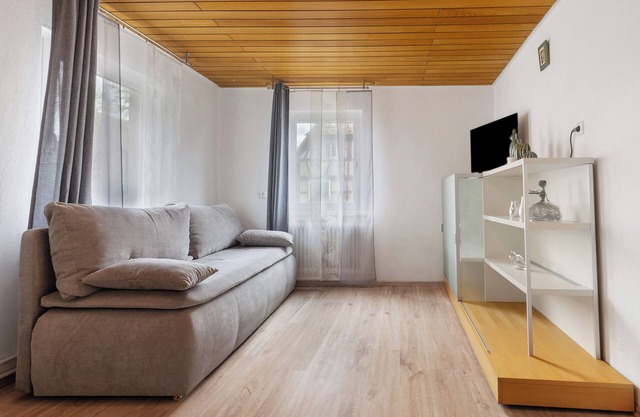 Apartamento 'Schrammis Ferienwohnung - 2 Zimmer' con terraza compartida, jardín compartido y Wi-Fi