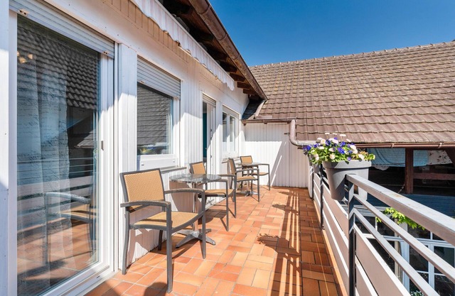 Apartamento 'Schrammis Ferienwohnung - 4 Zimmer' con terraza compartida, jardín compartido y Wi-Fi