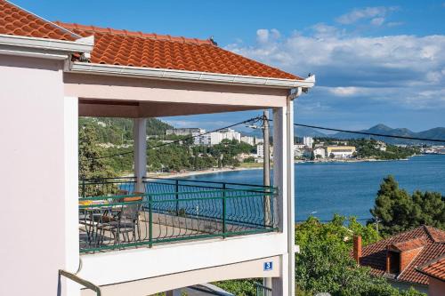 Apartment Sea View 2
