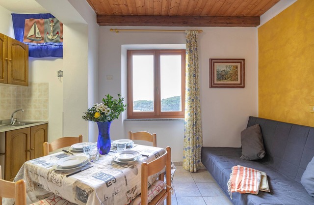 Apartamento "Simona Vista Mare" cerca de la playa con terraza, aire acondicionado y Wi-Fi