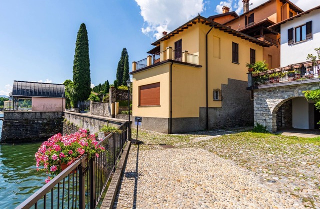 Apartamento Sissi by Interhome