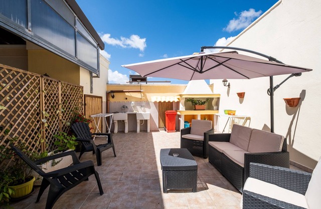 Apartamento Sole 2 con terraza compartida, A/C y Wi-Fi