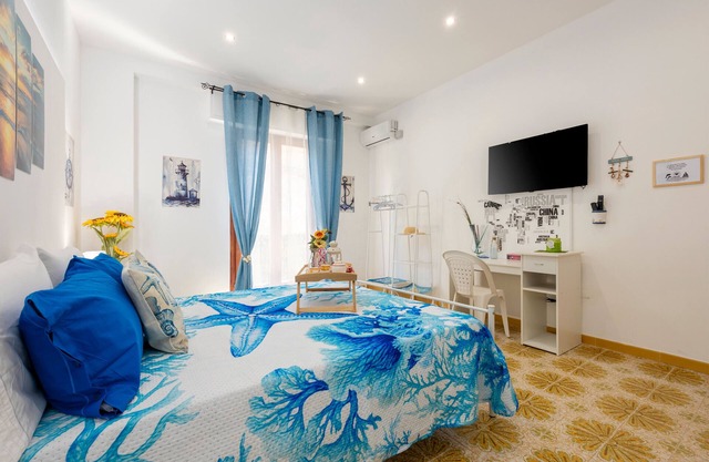 Apartamento 'Sole e Amore' con Balcón, Wi-Fi y Aire Acondicionado