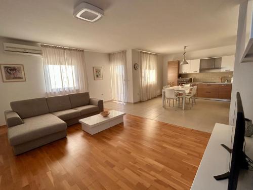 Apartment Sole