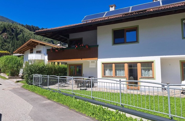 Apartamento Sonne by Interhome