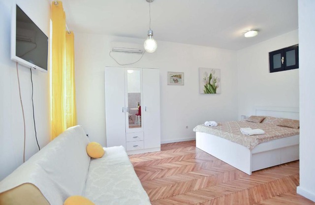 Apartment Stari Grad