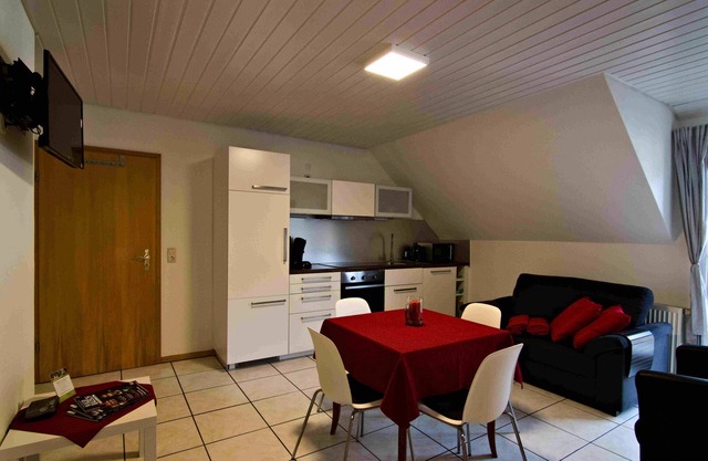 Apartamento 'Sternenhimmel' con vistas a la montaña, jardín compartido y Wi-Fi