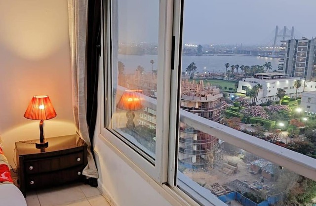 apartment studio panorama view on Nile River 90m