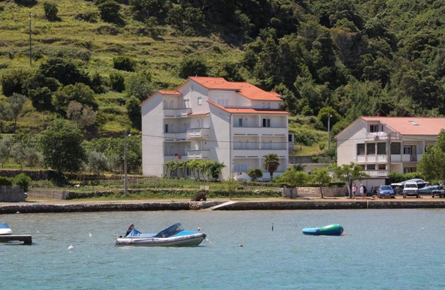 Apartment Supetarska Draga - Donja 2001b