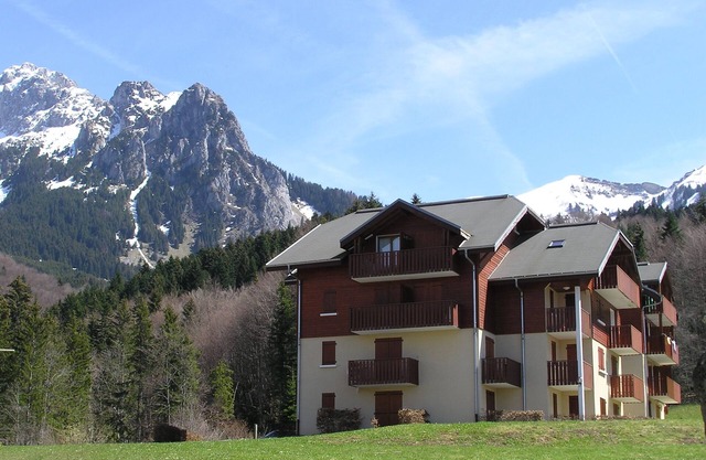 Apartment T2 Bernex 4 persons