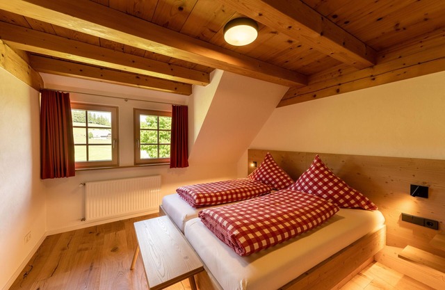 Apartamento 'Tannenstube' con vistas a la montaña, balcón y Wi-Fi