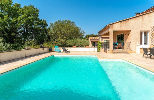 Apartamento 'Terraza Piscina' con Wi-Fi