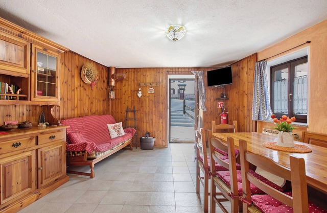 Apartamento 'Tillier' con vistas a la montaña y Wi-Fi