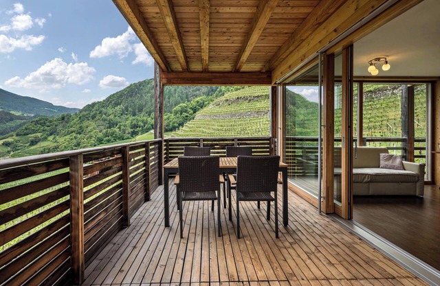Apartamento "Toni Marlis" con vistas a la montaña, sauna compartida, Wi-Fi y terraza