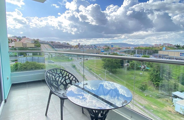 Apartment, Torre Almendro, Residencial el Sauce.
