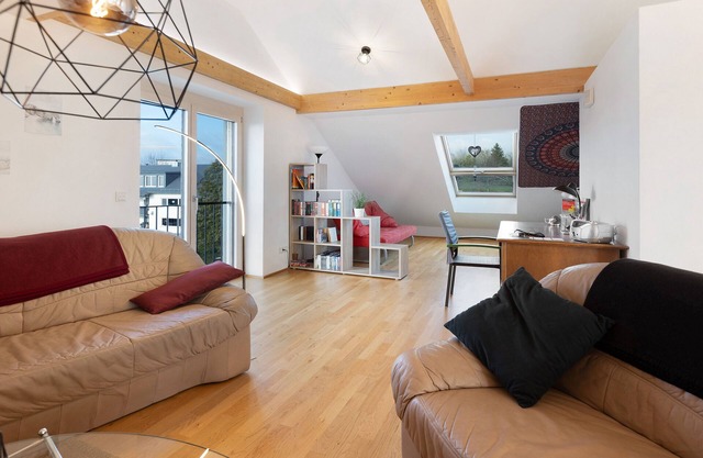 Apartment 'Traum Mit Seeblick' with Lake View, Balcony and Wi-Fi