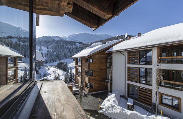 Apartment Turrabuel 4-Bett Deluxe by Interhome