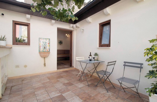 Apartamento 'Unità Due' con terraza compartida, Wi-Fi y aire acondicionado
