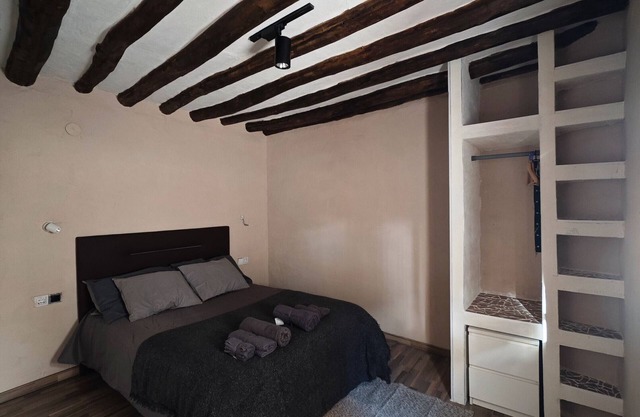 Apartamento 'Veleta' con vistas a la montaña, Wi-Fi y aire acondicionado