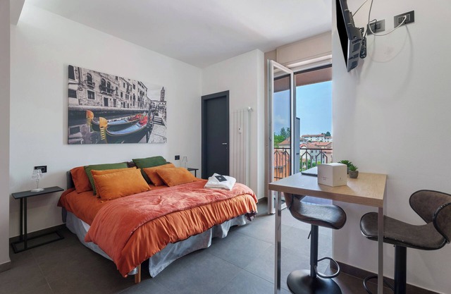 Apartamento 'Venezia' con vistas a la montaña, balcón y Wi-Fi