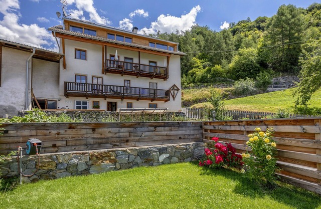 Apartamento 'Vernalhof Apt Panorama Large' con vistas a la montaña, terraza compartida y Wi-Fi