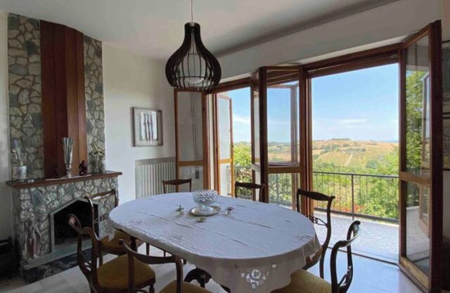 Apartamento 'Via Verdi 14' con vistas al mar, terraza compartida y Wi-Fi