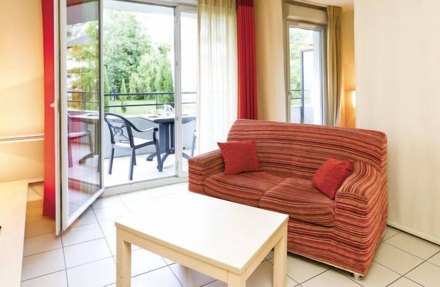 Apartamento Villa du Lac (DLB100) en Divonne-Les-Bains - 2 personas, 1 dormitorios