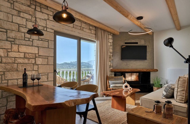 Apartamento 'Villa 2' con vistas a la montaña, balcón y Wi-Fi