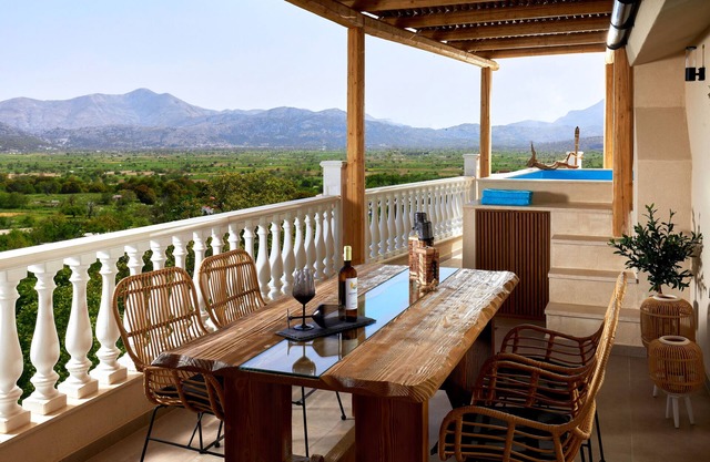 Apartamento 'Villa 3' con vistas a la montaña, balcón y Wi-Fi