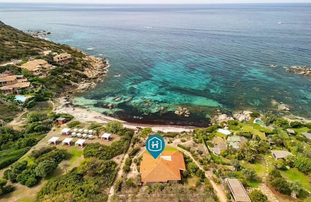 Apartment 'Villa Cala Caterina' with Sea View, Private Terrace and Air Conditioning