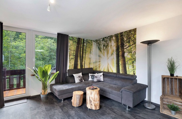Apartamento "Villa Eichwald" con jardín compartido, balcón y Wi-Fi