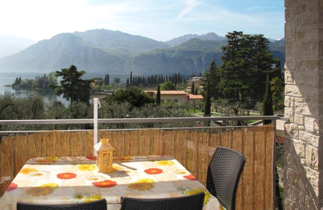 Apartment Villa Rizzardi-2 by Interhome