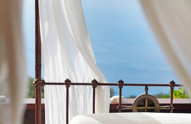 Apartamento 'Villa Rojo Tajo Villas' con vistas al mar, Wi-Fi y aire acondicionado