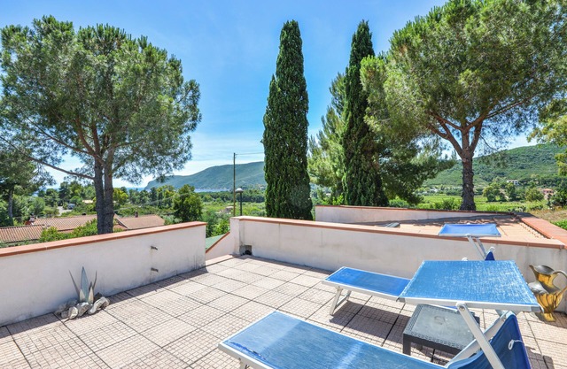 Apartamento "Villa Sterlizia-Verde" con vistas al mar, Wi-Fi y terraza