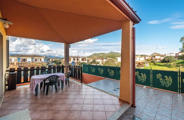 Apartamento Villa Verde Castiadas cerca de la playa con vistas a la montaña