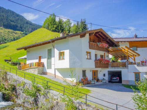 Apartment Voräule by Interhome