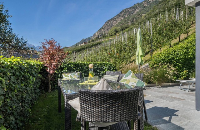 Apartamento "Weinreichhof Laaser Spitz" con vistas a la montaña, terraza privada y Wi-Fi