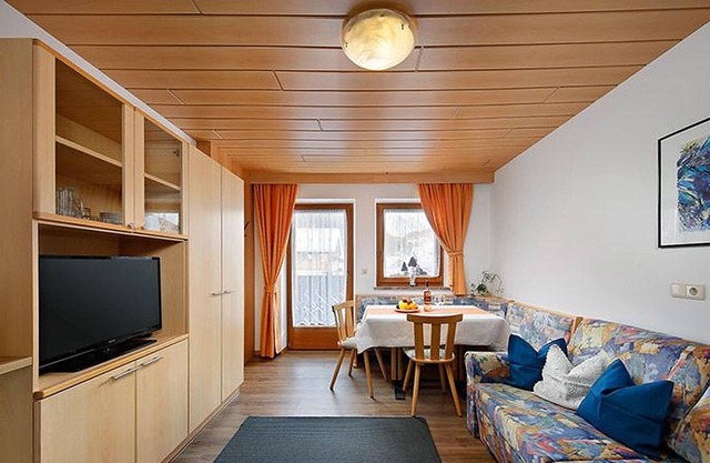 Apartment "Wiesental 3" with Mountain View, Shared Garden & Wi-Fi