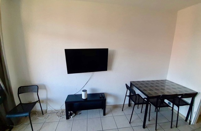 Apartamento con balcón, Neuss
