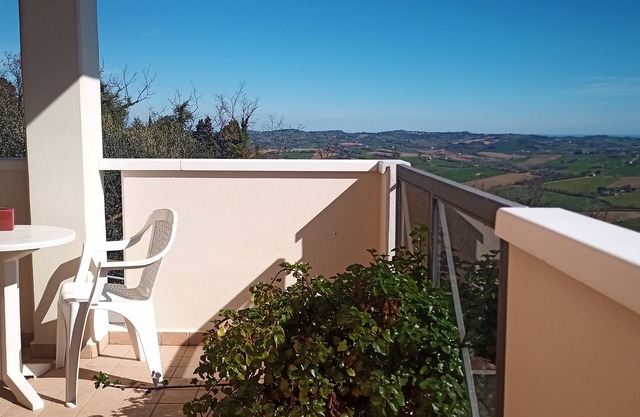 Apartment with beautiful view of the hills, between Pesaro and Fano