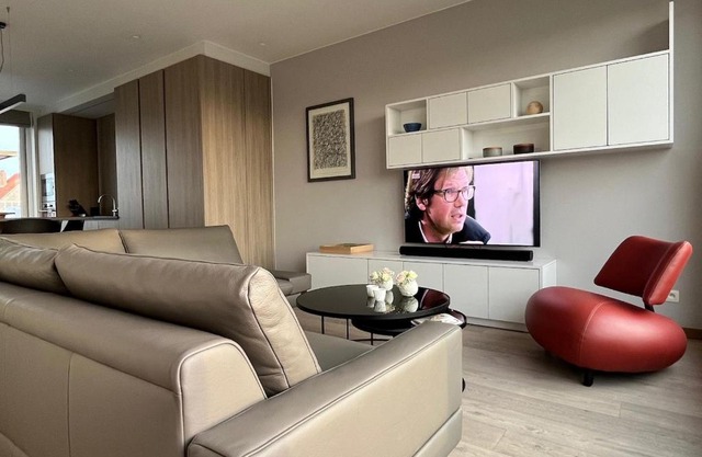 Apartment with beautiful view, private parking and two large terraces