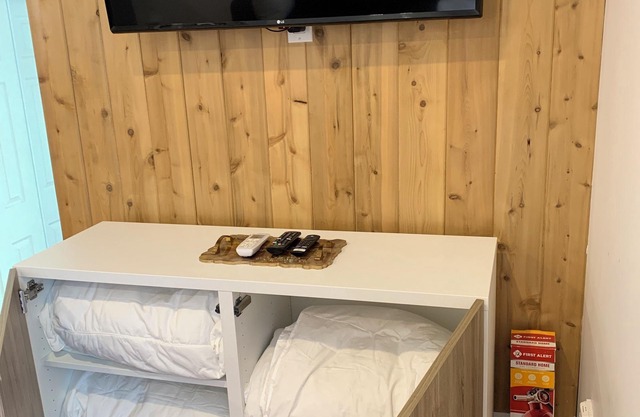 Apartment with a Balcony. Free Parking.