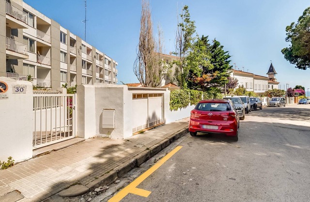 Apartamento con terraza en la playa a 10min tren