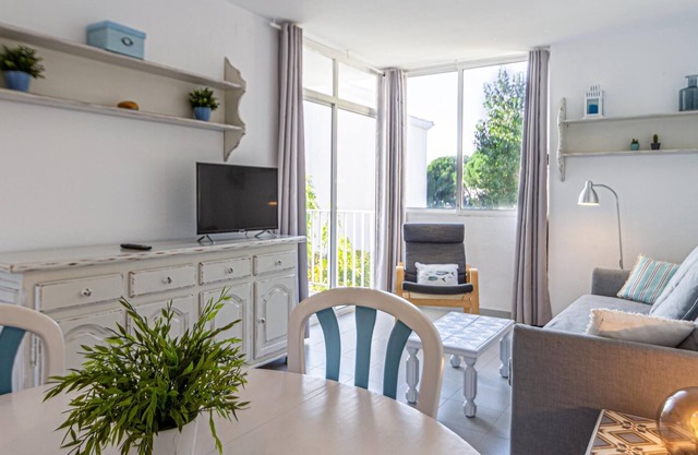 Apartamento con parking incluido a 50m playa