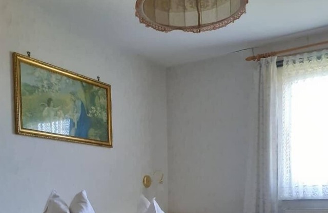 Apartment with large garden, WiFi and parking space