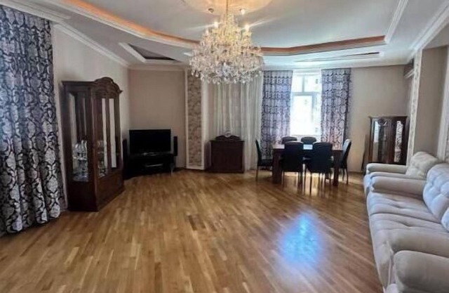 Apartment with park view