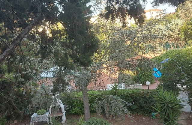 Apartment with Swimming Pool and Tennis