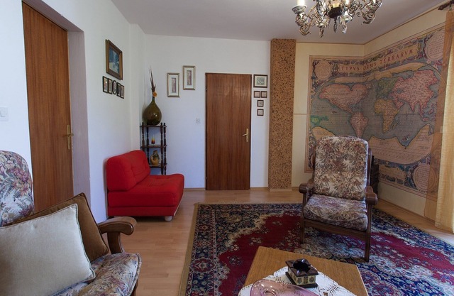 Apartamento con terraza cerca de la playa
