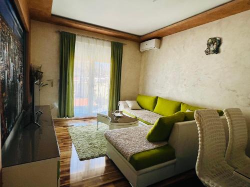 Apartment Zevs 2