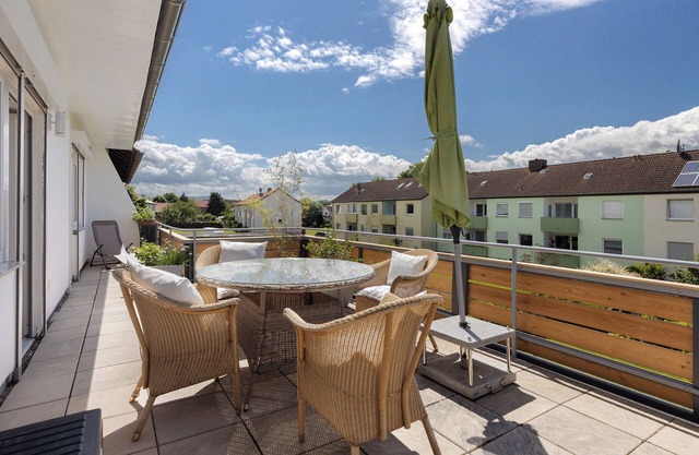 Apartamento 'Zuhause Auf Zeit Weserlicht'' con terraza compartida, balcón y Wi-Fi
